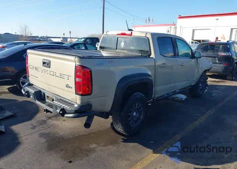 2021 Chevrolet Colorado 4Wd Short Box Zr2 z USA, uszkodzony, nr VIN 1GCPTEE17M1269374